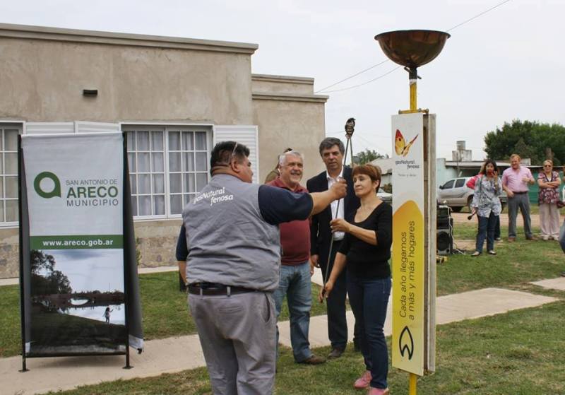 El Municipio de Areco y Gas Natural Fenosa inauguraron la red de gasificación en el Barrio Los Naranjos
