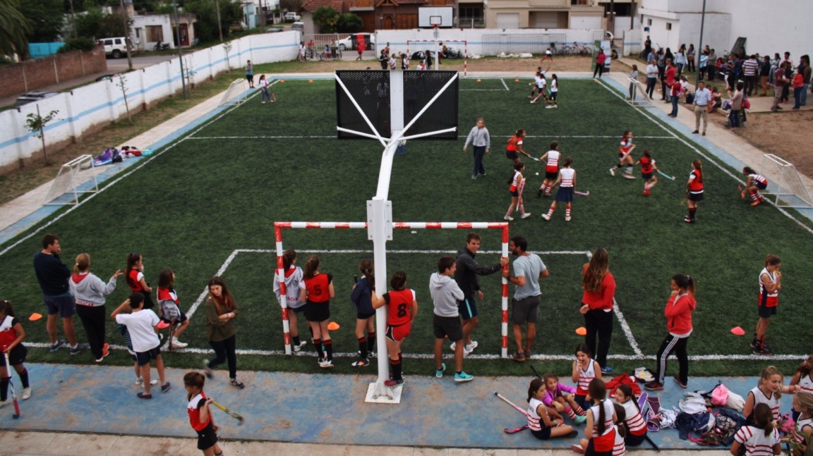 Playón Deportivo del Gimnasio Municipal Santiago Luján Saigós